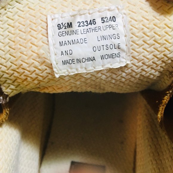 Timberland Boots - Women Size 9.5 - Picture 3 of 5